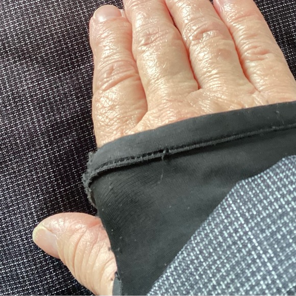 Burton Snowboarding Jacket - Picture 4 of 7